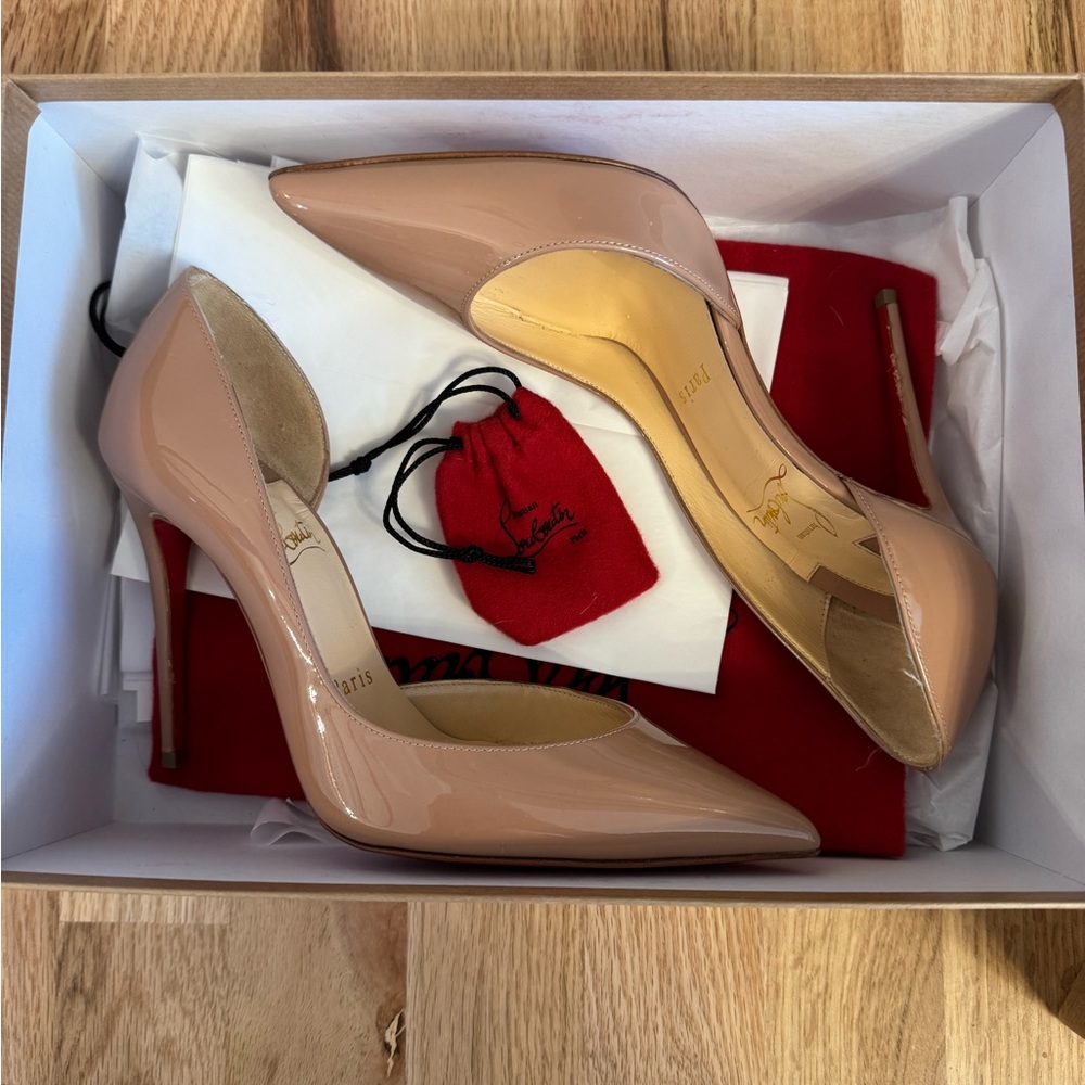 Christian Louboutin Nude Patent Leather Heels - Picture 2 of 3